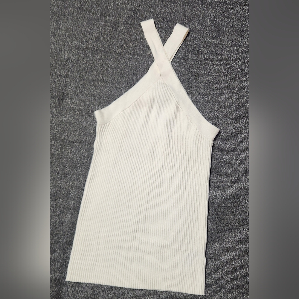Worthington Ivory Ribbed Crop Top